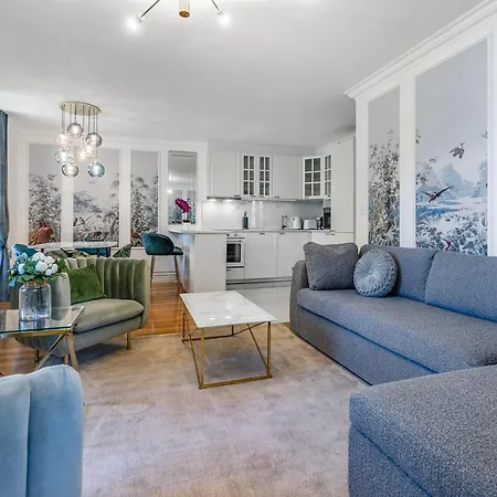 Soft Glam 1-bedroom Appt - & Mountain View Apartment