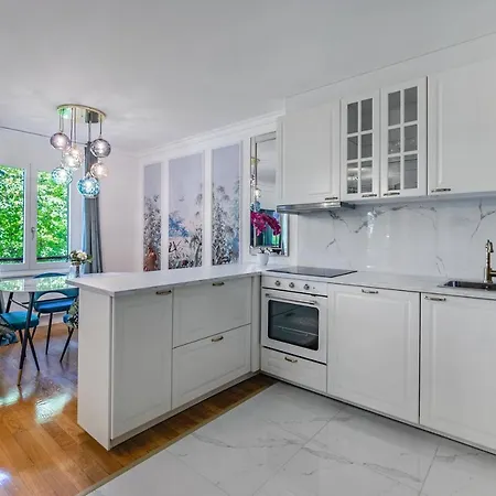 Soft Glam 1-bedroom Appt - & Mountain View Montreux