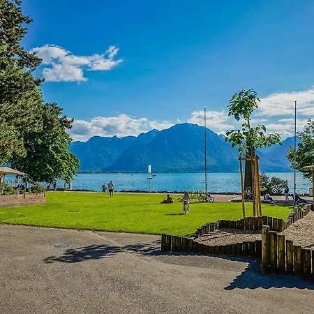 Soft Glam 1-bedroom Appt - & Mountain View Apartment