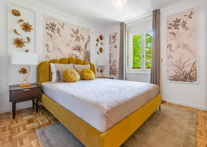 Soft Glam 1-bedroom Appt - & Mountain View * モントルー